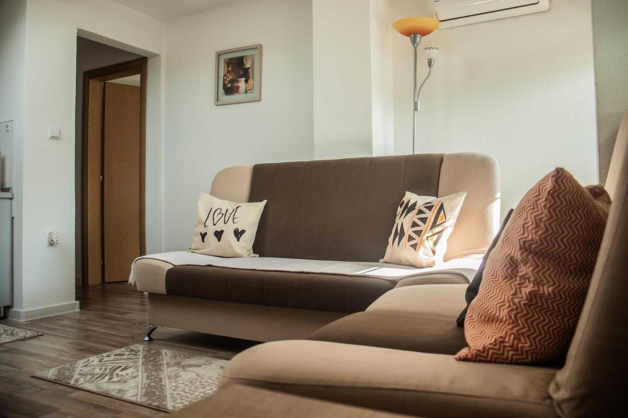Apartments Basic Visoko Εξωτερικό φωτογραφία