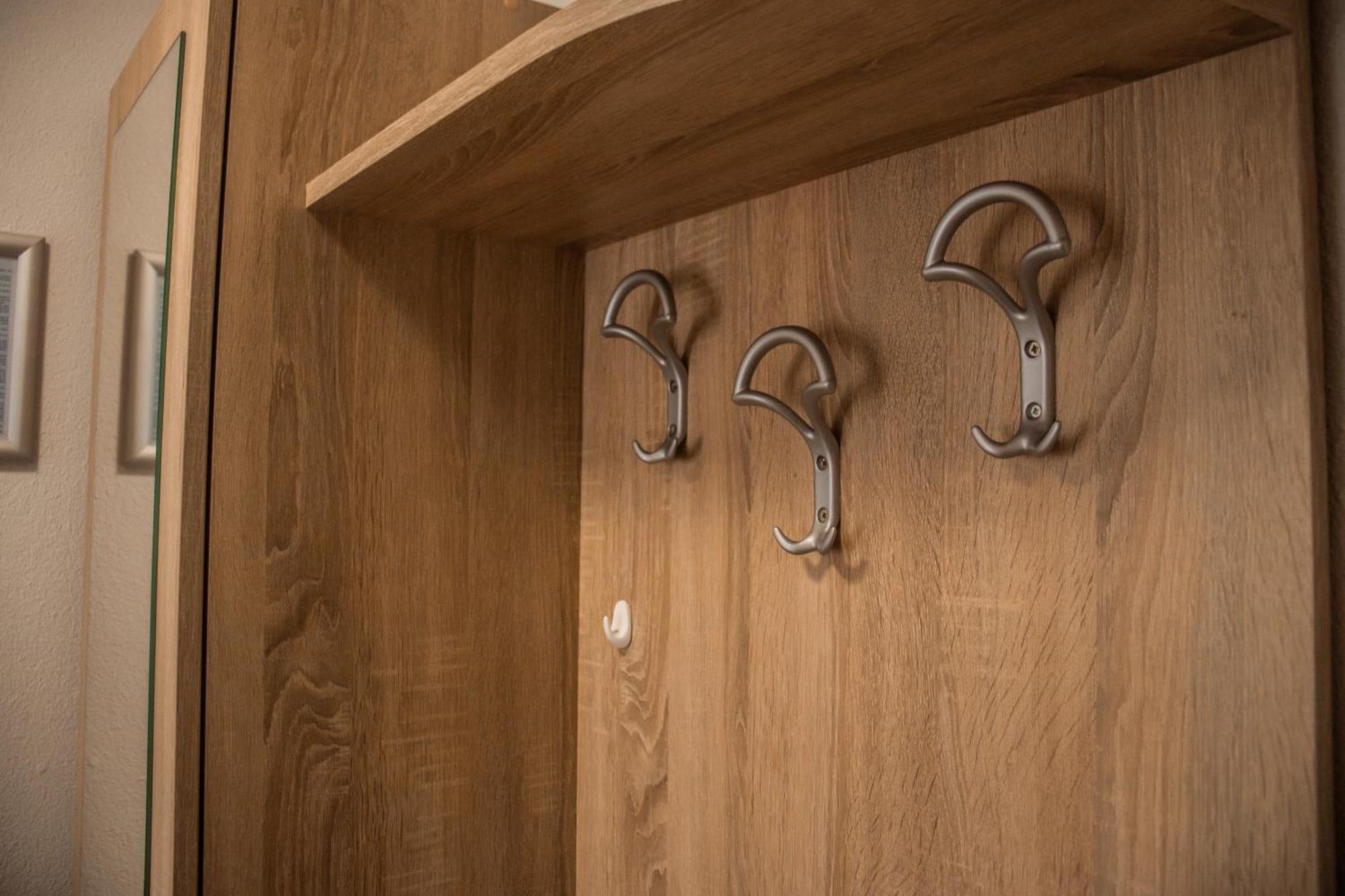 Apartments Basic Visoko Εξωτερικό φωτογραφία