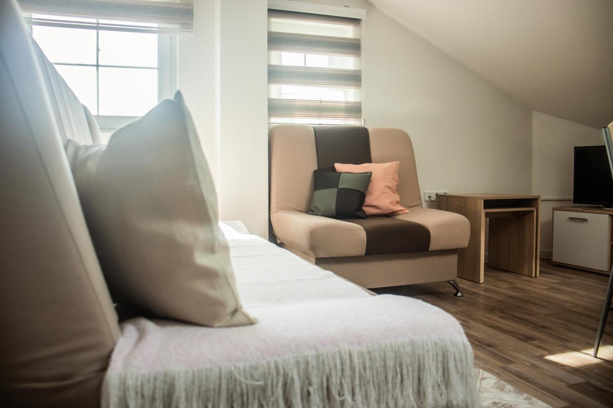 Apartments Basic Visoko Εξωτερικό φωτογραφία