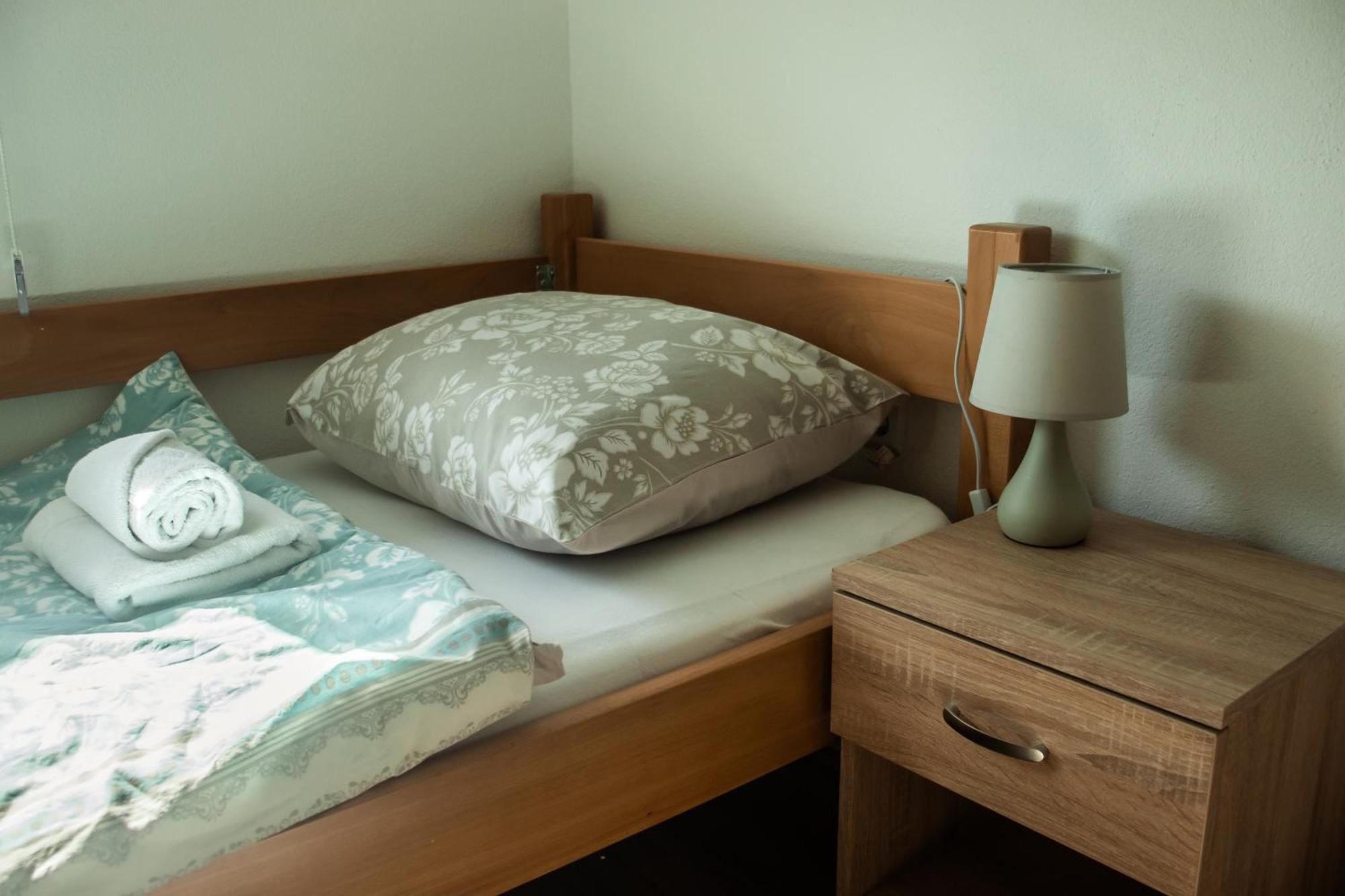 Apartments Basic Visoko Εξωτερικό φωτογραφία