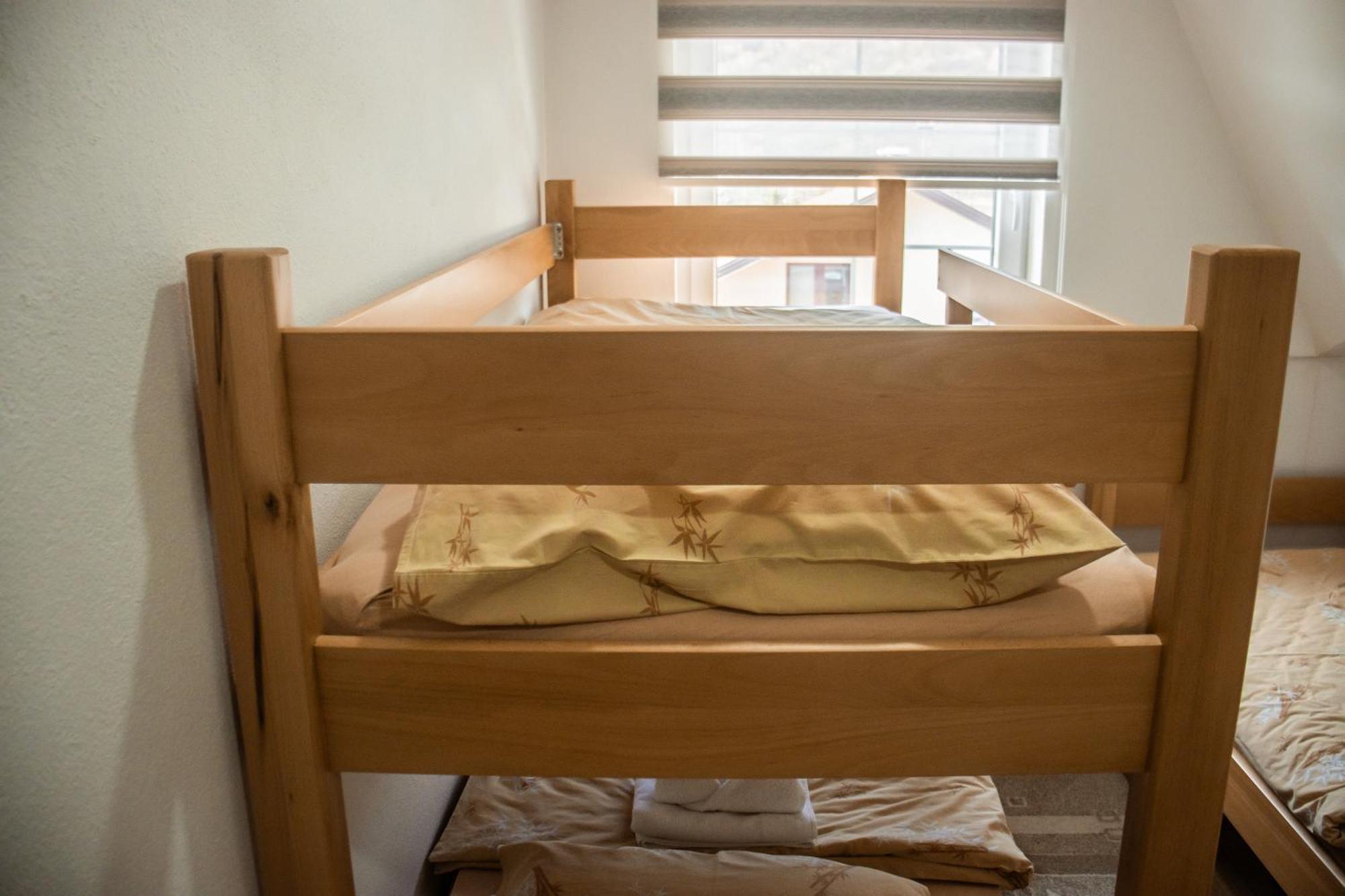 Apartments Basic Visoko Εξωτερικό φωτογραφία