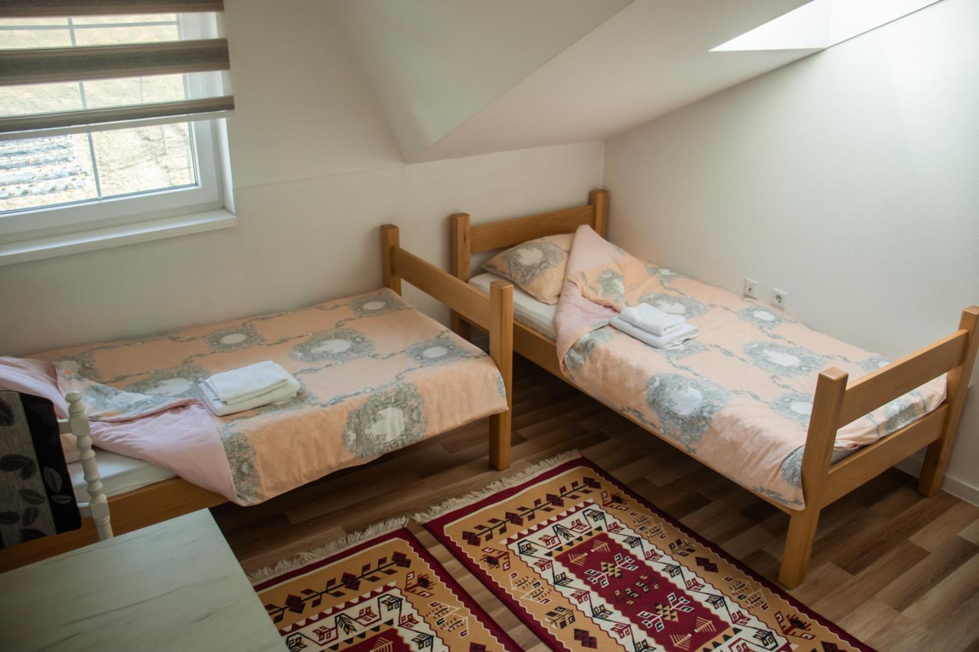 Apartments Basic Visoko Εξωτερικό φωτογραφία